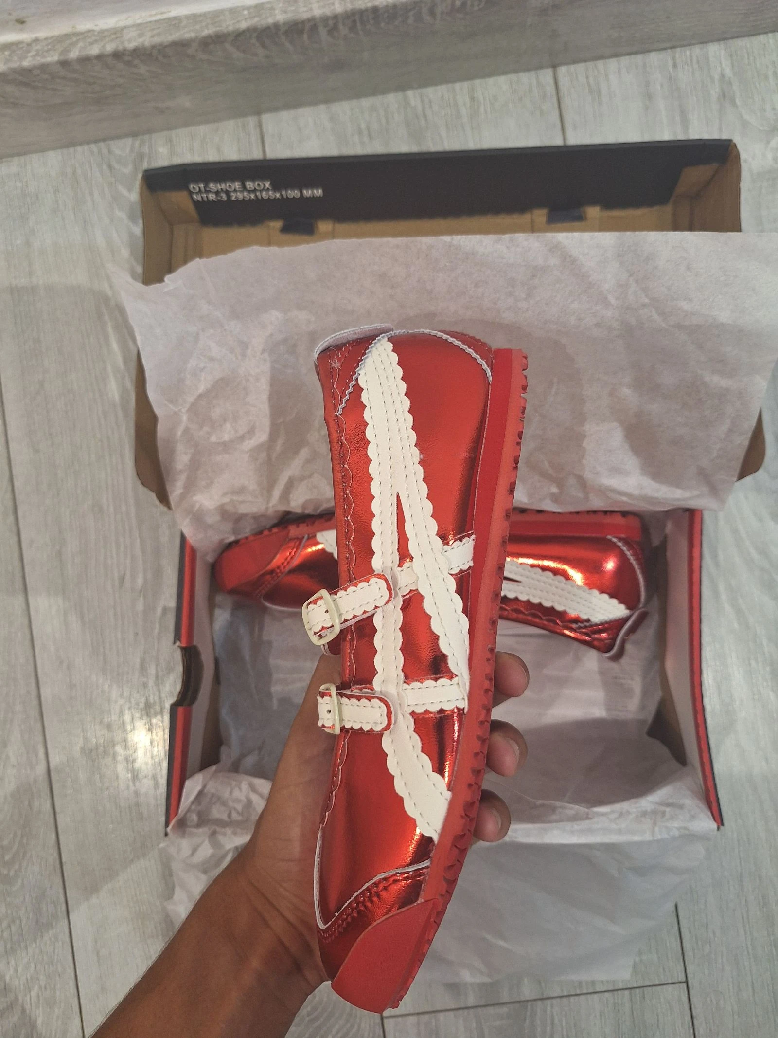 Ballerines Onitsuka Tiger rouges et blanches taille 38 – photo 4